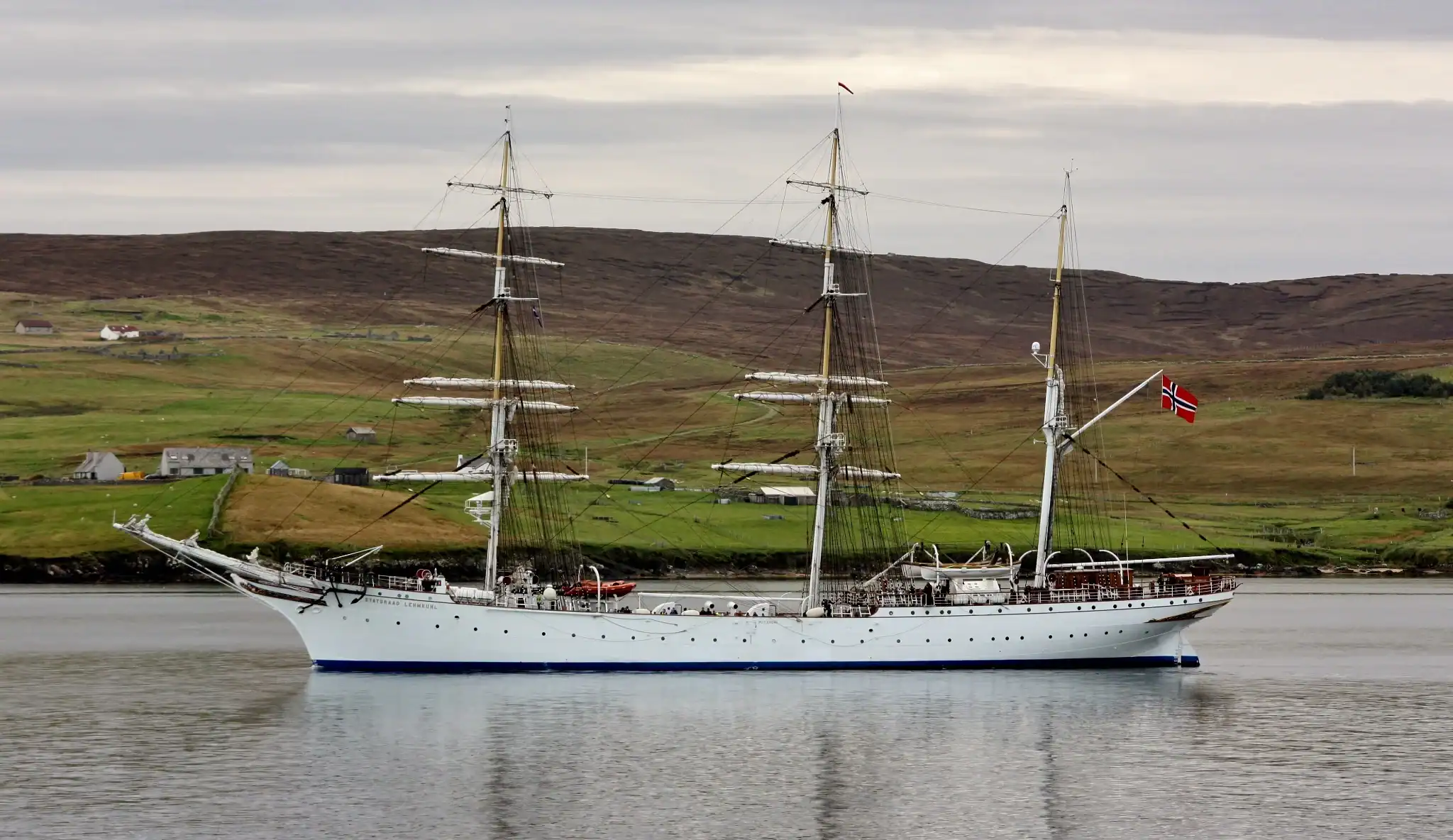 Statsraad Lehmkuhl